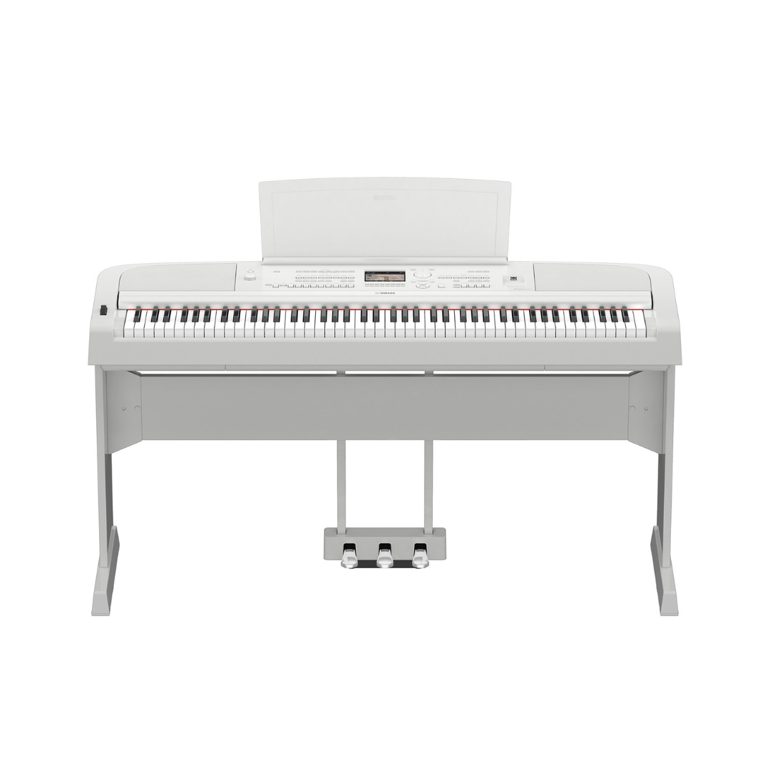 Yamaha Digital Piano DGX670